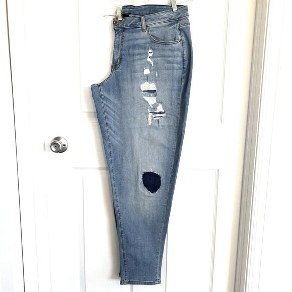 Lane Bryant Boyfriend Jeans Sz 18 (40x32)Light Wash Distressed Look New w/o Tags - Picture 4 of 16